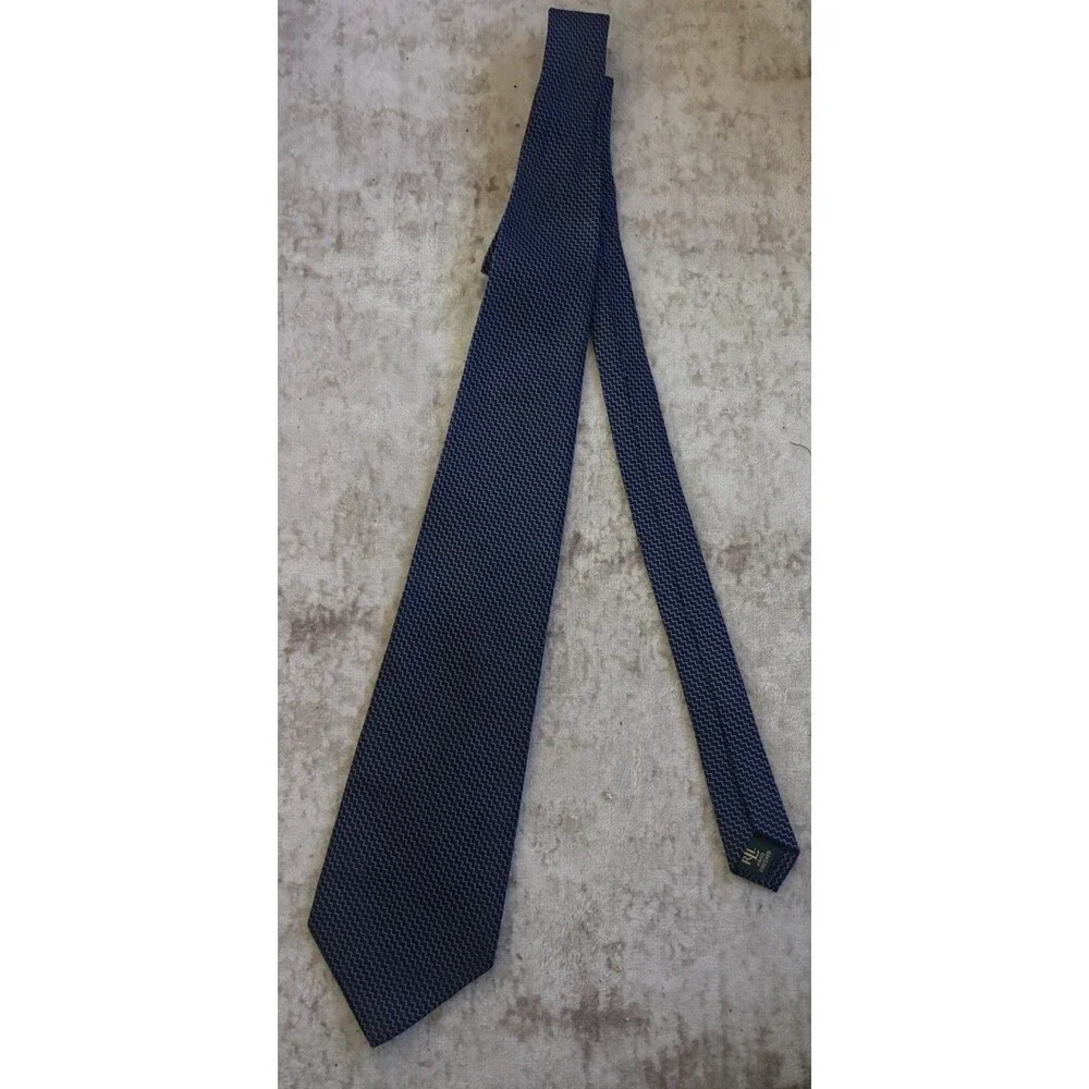 Lauren Ralph Lauren Men’s Tie 100% Silk Navy Blue Geometric Hand Finished